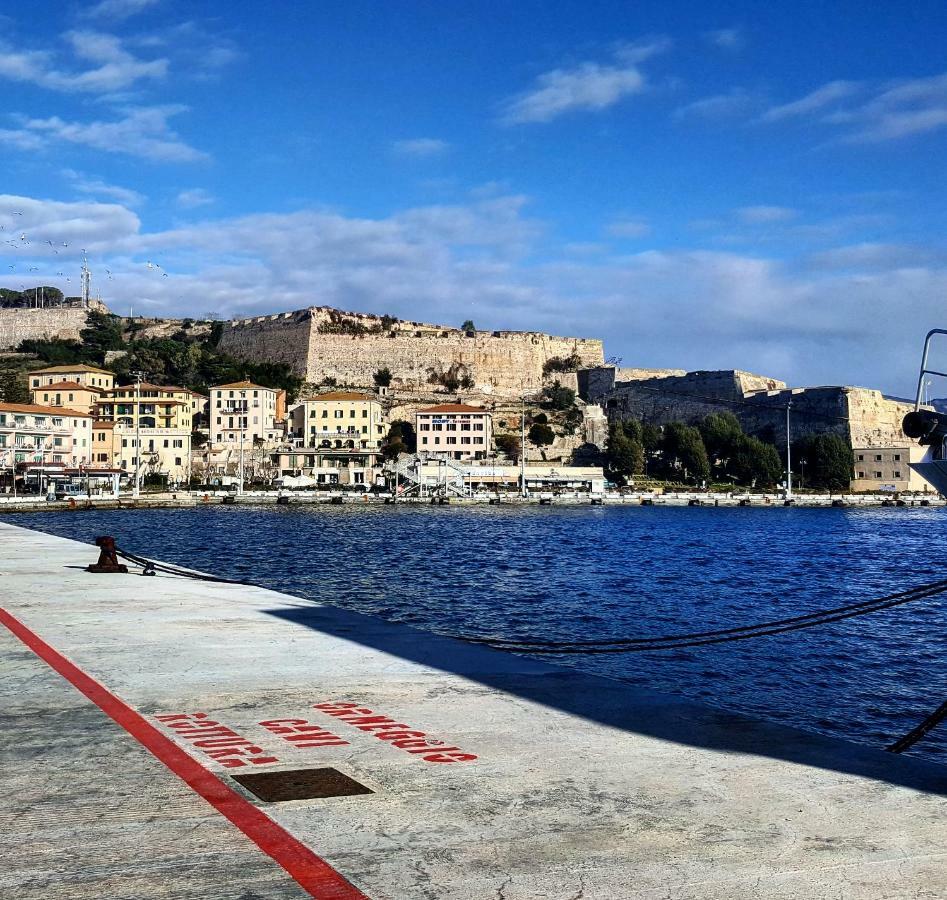 Ferienwohnung Loft Vista Mare Elba Portoferraio Exterior foto